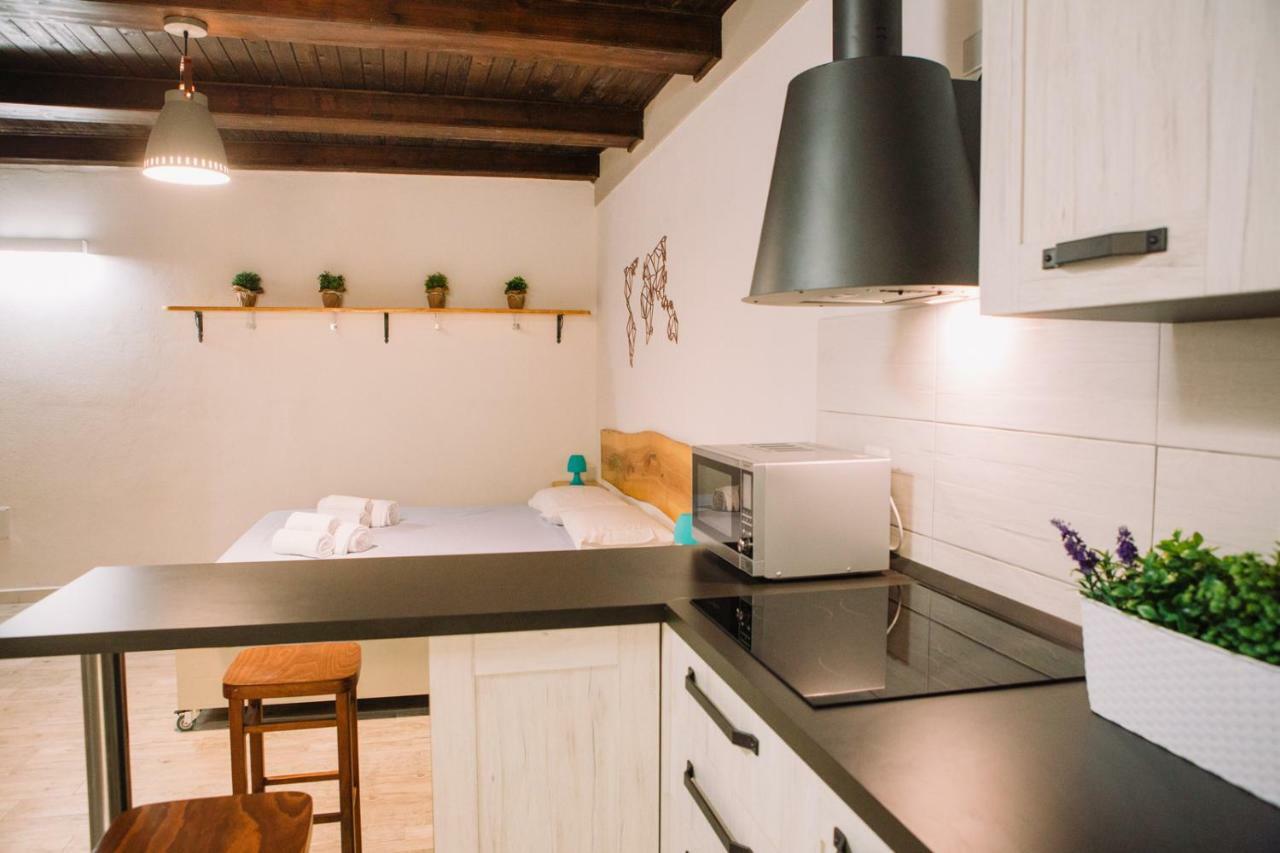 Apartment In The Heart Of The City Alghero Exterior foto